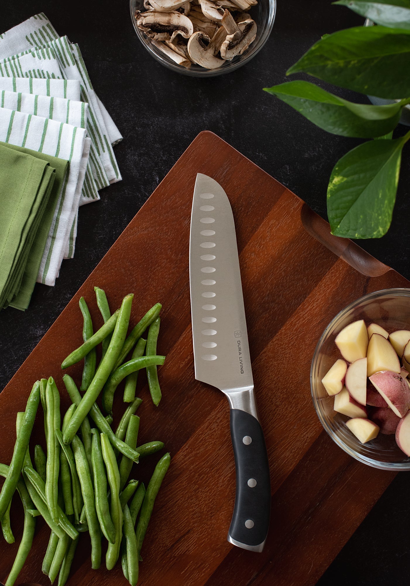 Elite 7 inch Santoku Knife - Black-3